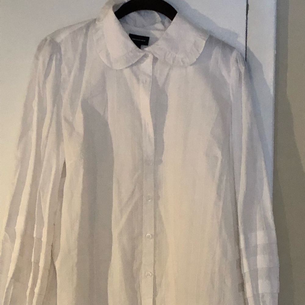 Puff sleeve long sleeve button down